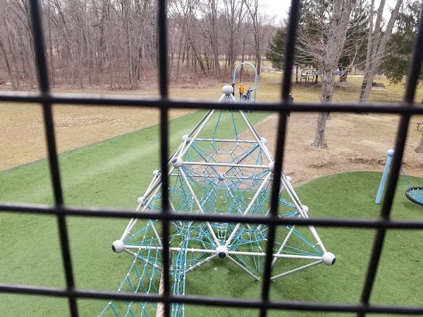 Dickinson Memorial Park grounds