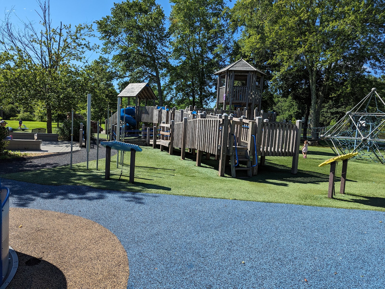 Dickinson Memorial Park cemetery grounds and headstones