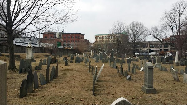 Dorchester North Burying Ground grounds