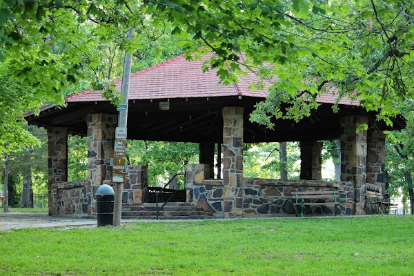 Dunnegan Memorial Park grounds