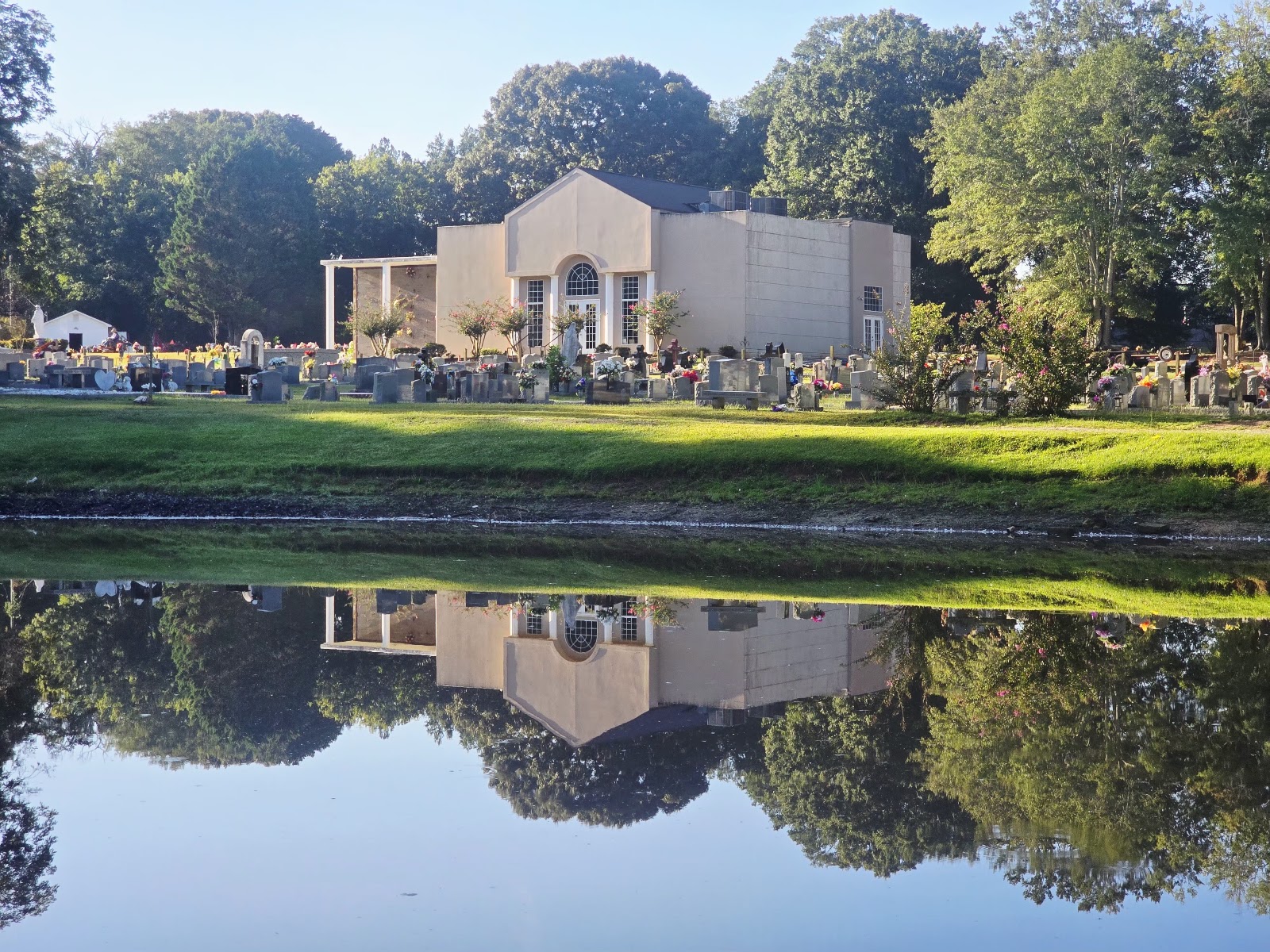 East Shadowlawn Memorial Gardens and Mausoleum cemetery grounds and headstones