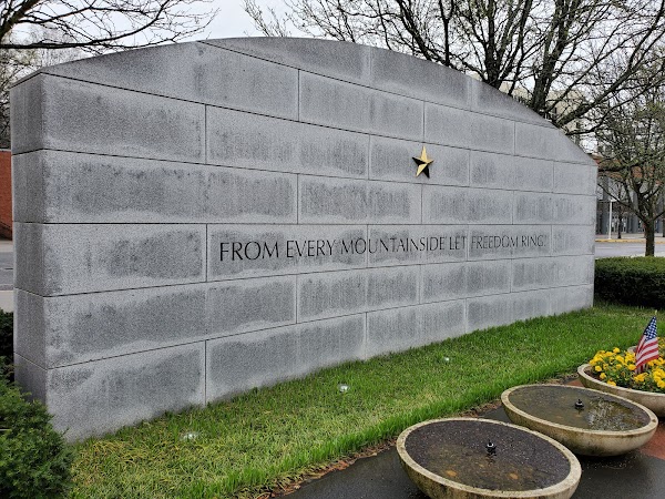 East Tennessee Veterans Memorial grounds
