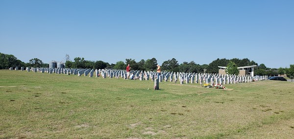 Eastern Carolina State Veterans Cemetery grounds