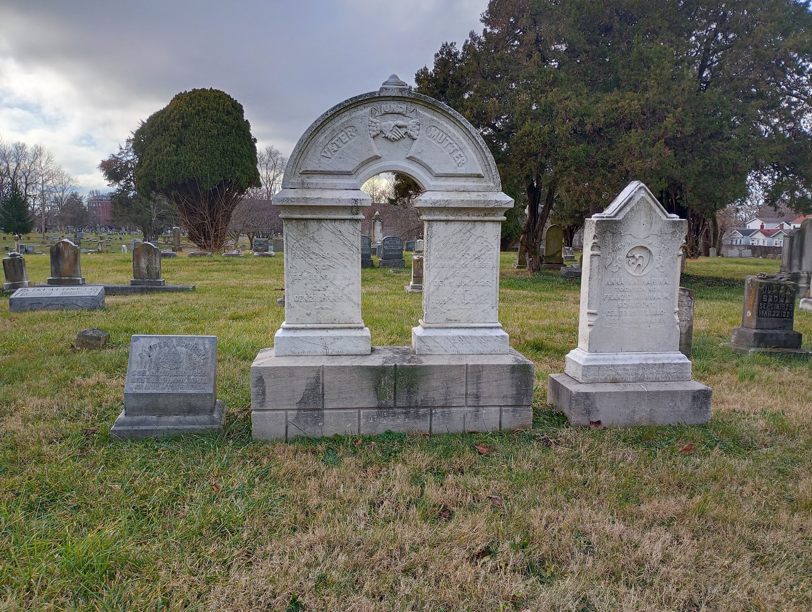 Eastern Cemetery cemetery grounds and headstones