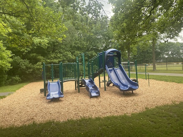 Edward S. Alekel Veterans Memorial Park aka Milk St. Park grounds