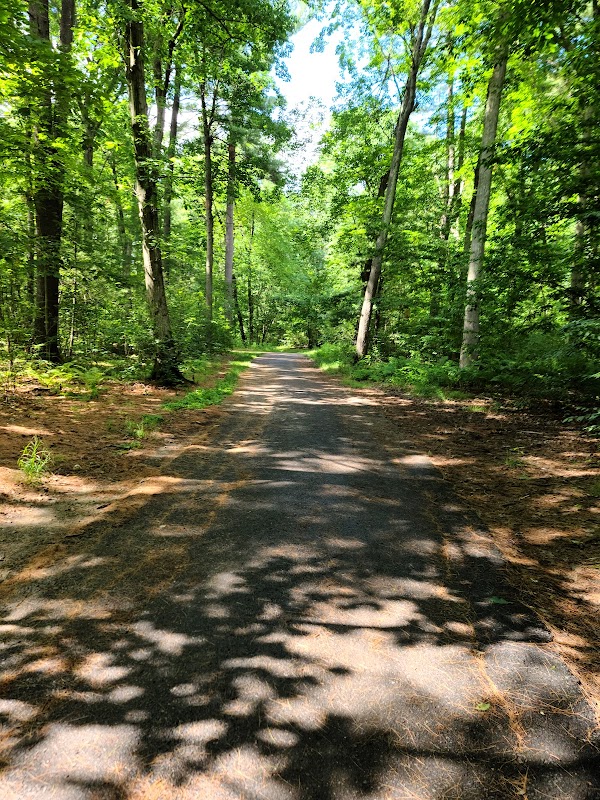 Edward S. Alekel Veterans Memorial Park aka Milk St. Park grounds