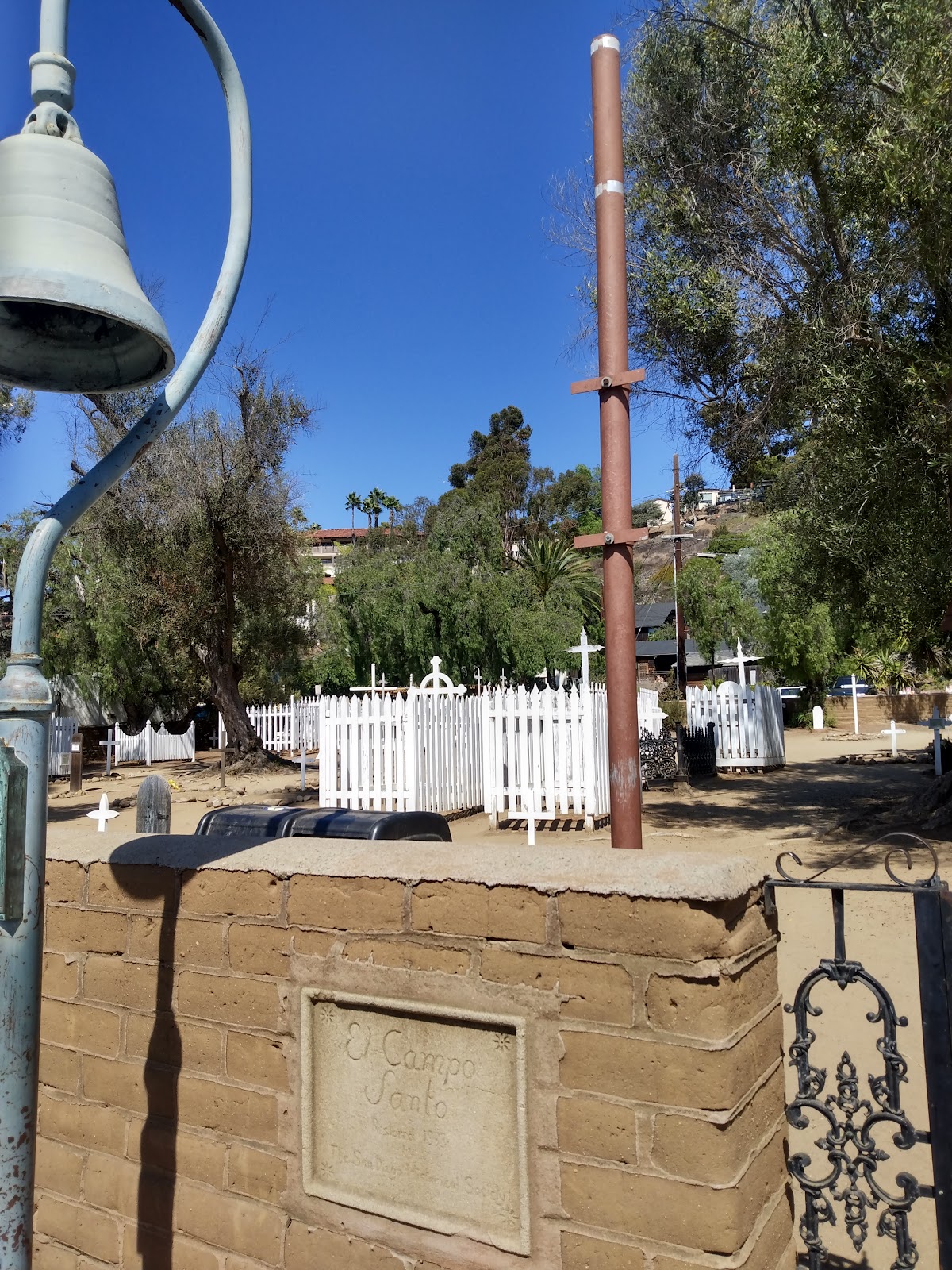 El Campo Santo cemetery grounds and headstones