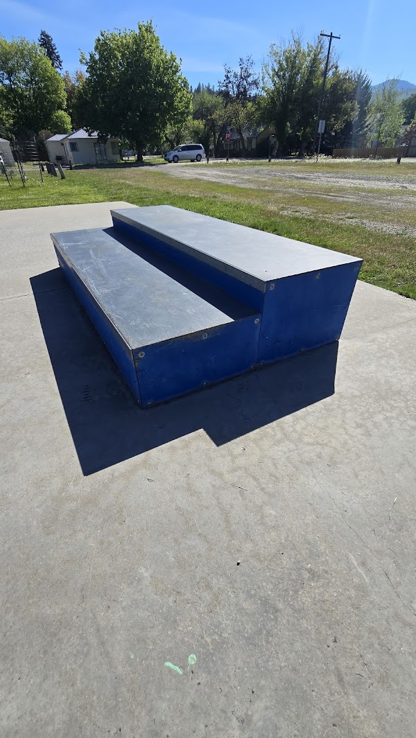 EL Johnson memorial park grounds