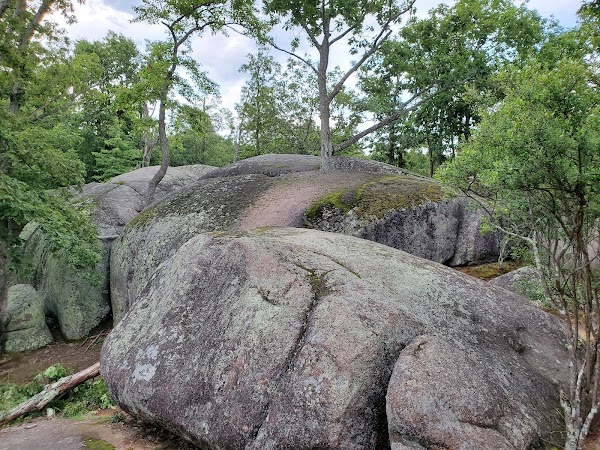 Elephant Rocks State Park grounds