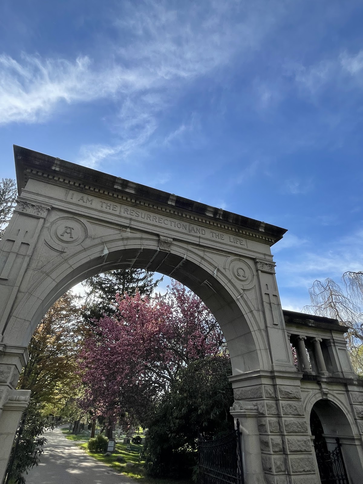 Elm Grove Cemetery cemetery grounds and headstones