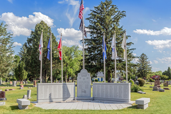 Elmwood Cemetery and Mausoleum grounds