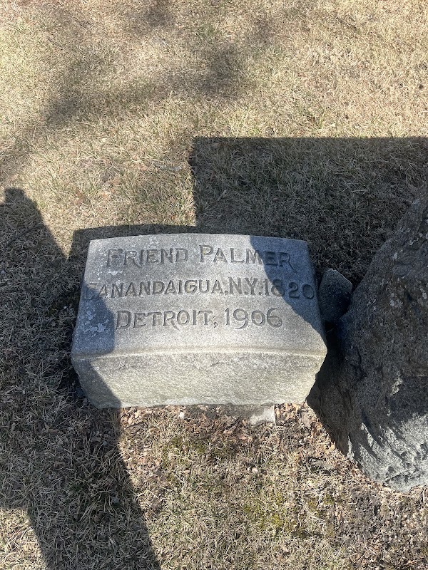 Elmwood Cemetery grounds