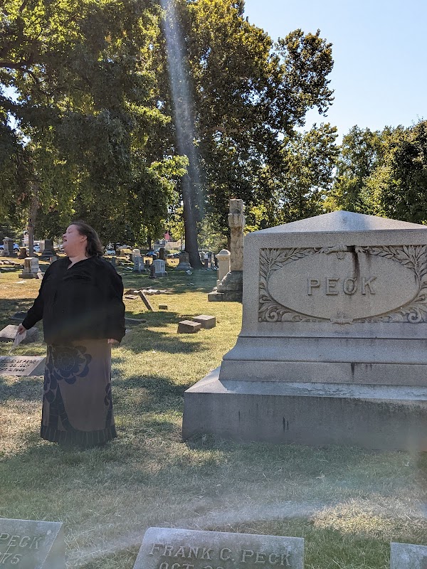 Elmwood Cemetery grounds