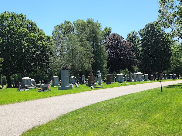 Elmwood-St Joseph Cemetery grounds