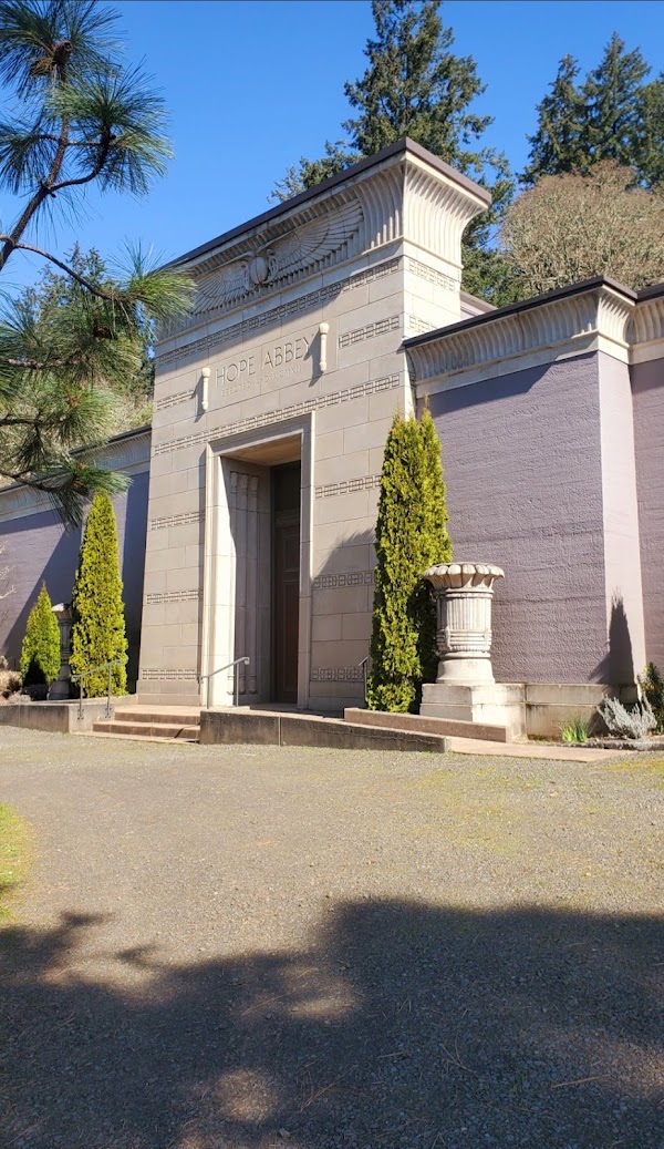 Eugene Masonic Cemetery grounds
