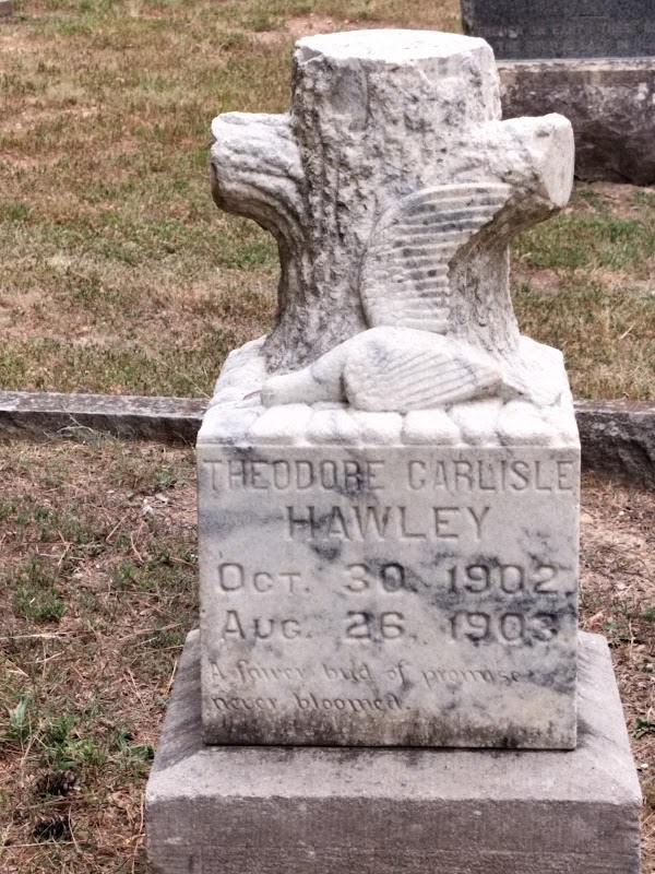 Eureka Springs Cemetery grounds