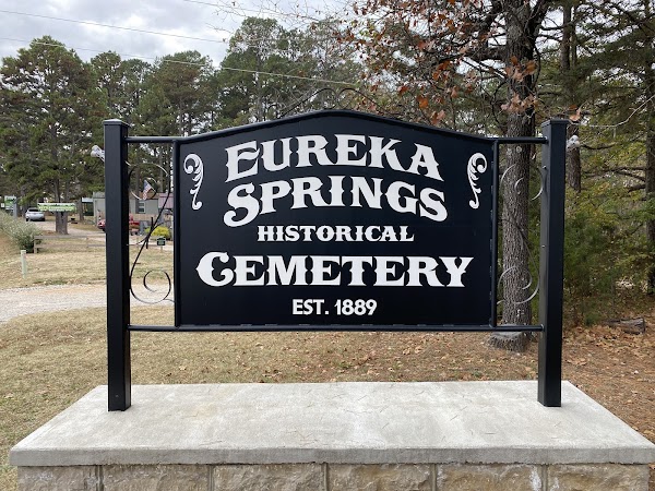 Eureka Springs Cemetery grounds
