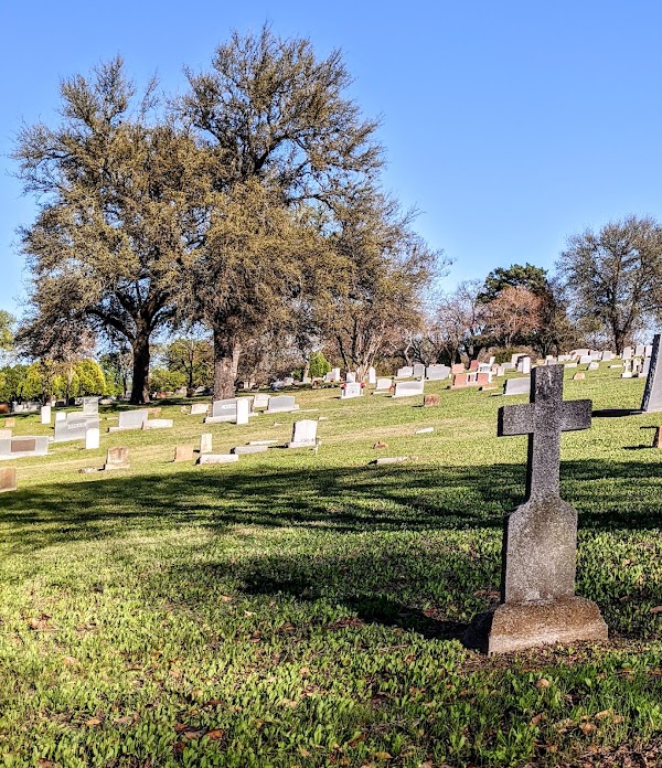 Evergreen Cemetery grounds
