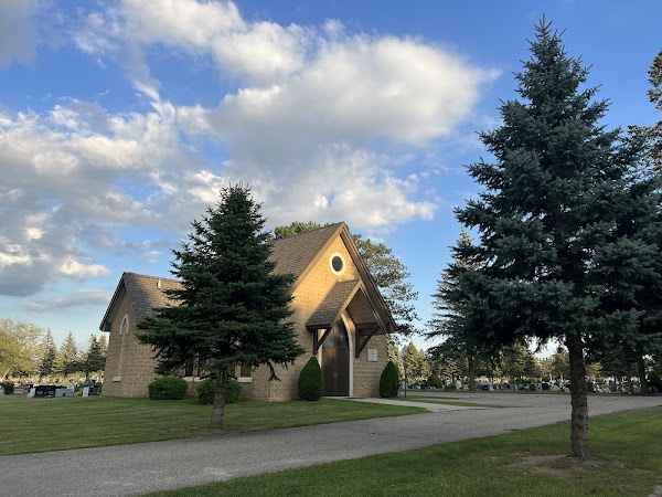 Evergreen Cemetery grounds