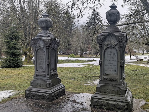 Evergreen Cemetery grounds