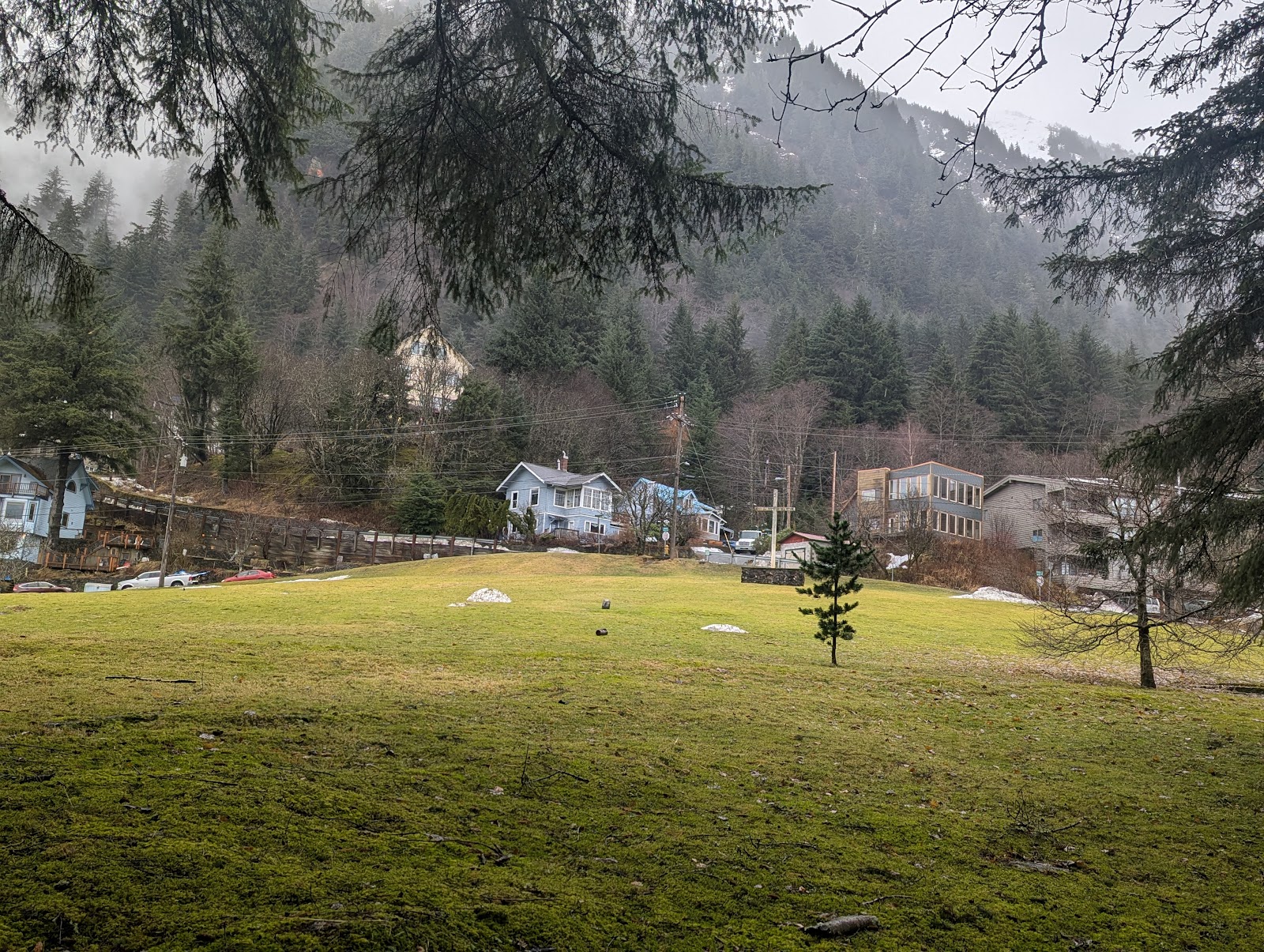 Evergreen Cemetery cemetery grounds and headstones