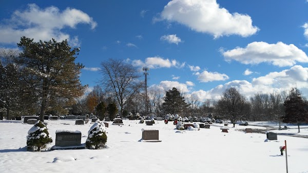 Evergreen Cemetery grounds