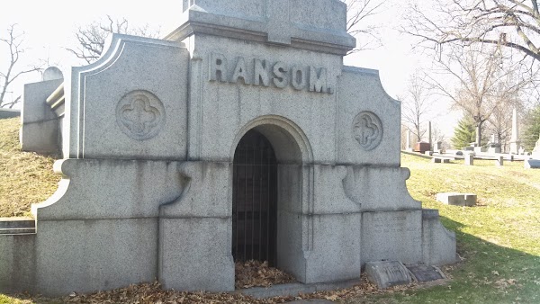 Evergreen Cemetery grounds