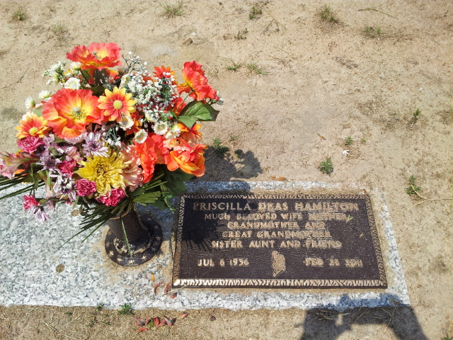 Evergreen Cemetery Park Corporation headstone and grounds
