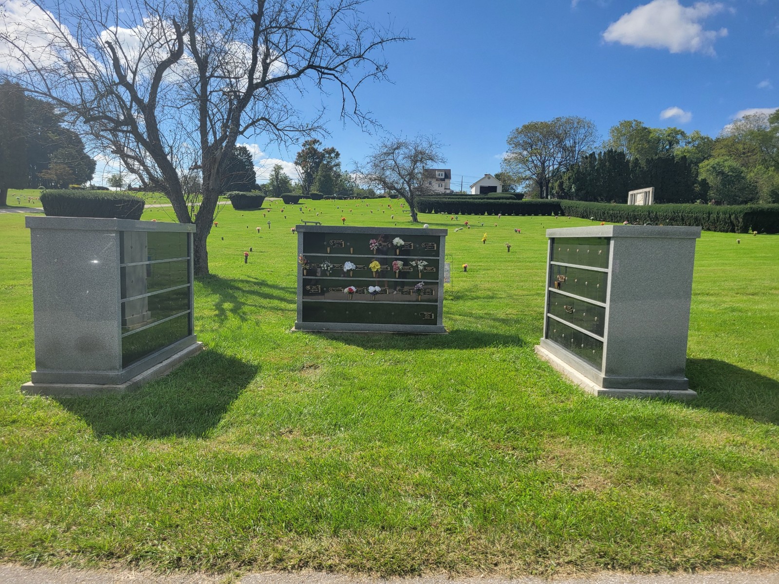 Evergreen Memorial Gardens cemetery grounds and headstones