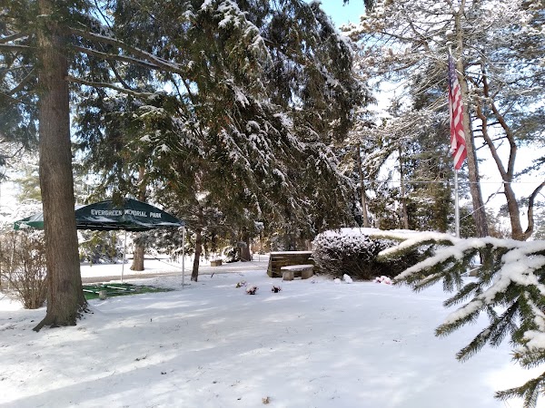 Evergreen Memorial Park grounds