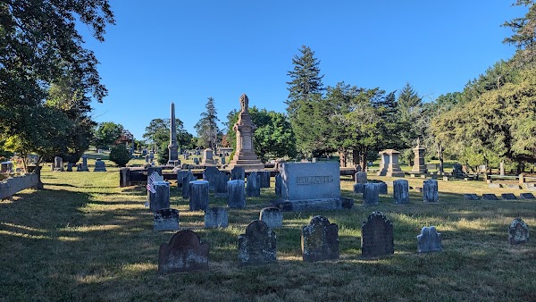 Fair View Cemetery grounds