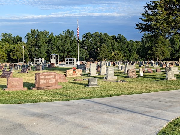 Fairlawn Cemetery Stillwater grounds
