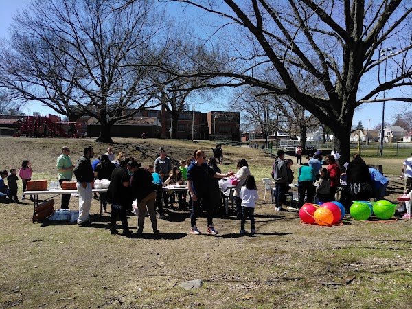 Fairlawn Veterans Memorial Park grounds