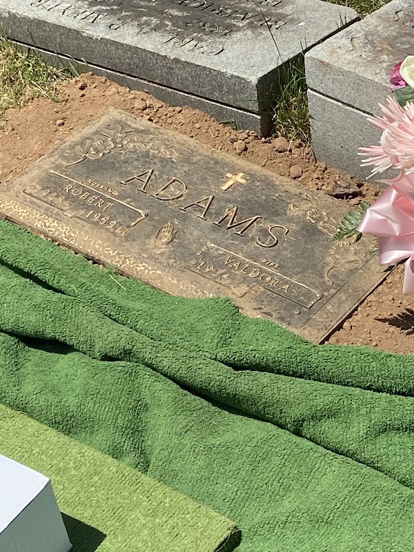 Fairmount Cemetery & Crematory grounds