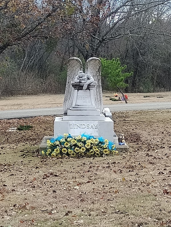 Fairview Cemetery grounds