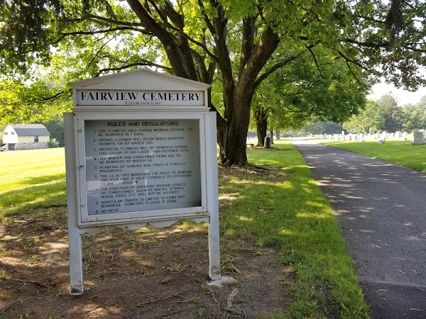 Fairview Cemetery grounds