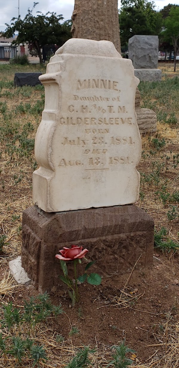 Fairview Cemetery grounds