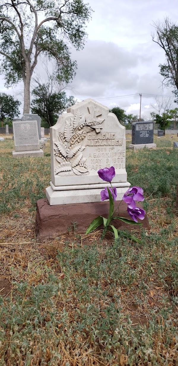 Fairview Cemetery grounds