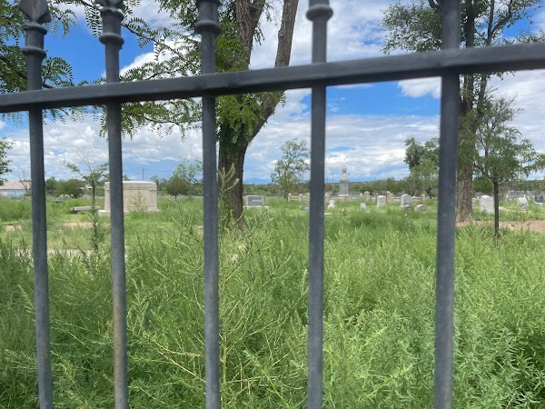 Fairview Cemetery grounds