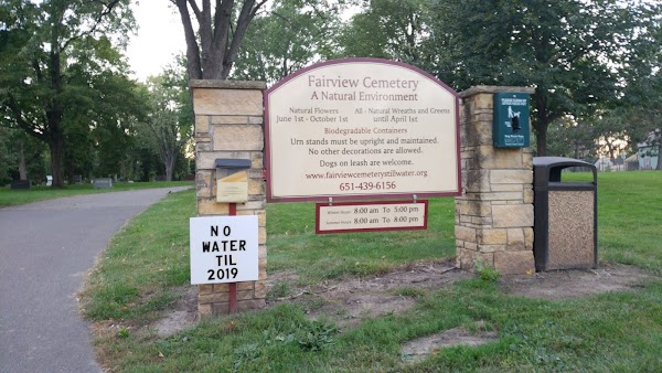 Fairview Cemetery grounds
