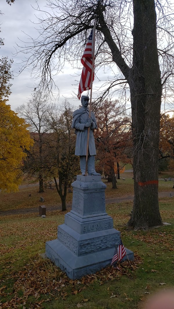 Fairview Cemetery grounds