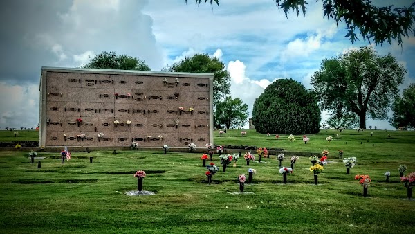 Fairview Memorial Gardens grounds