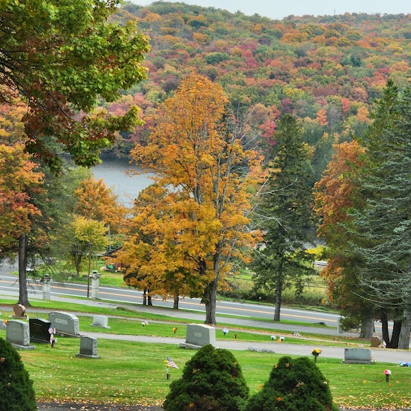 Fairview Memorial Park grounds