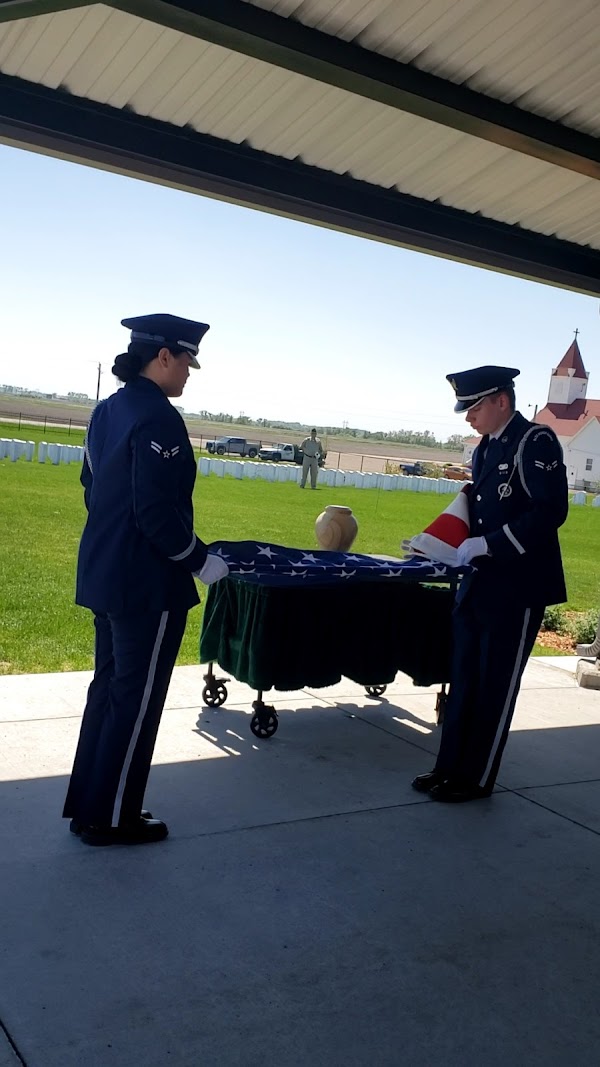 Fargo National Cemetery grounds