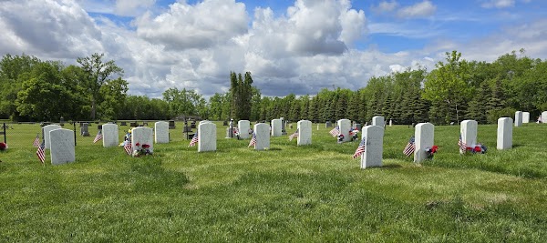 Fargo National Cemetery grounds