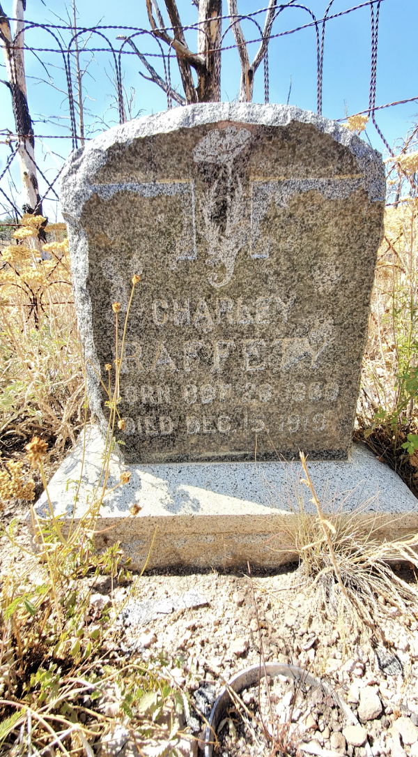 Fay Cemetery grounds