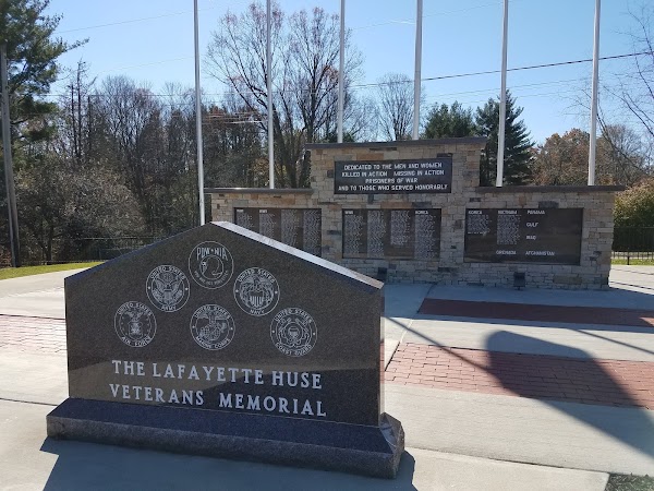 Fayetteville Huse Memorial Park and Mausoleum grounds