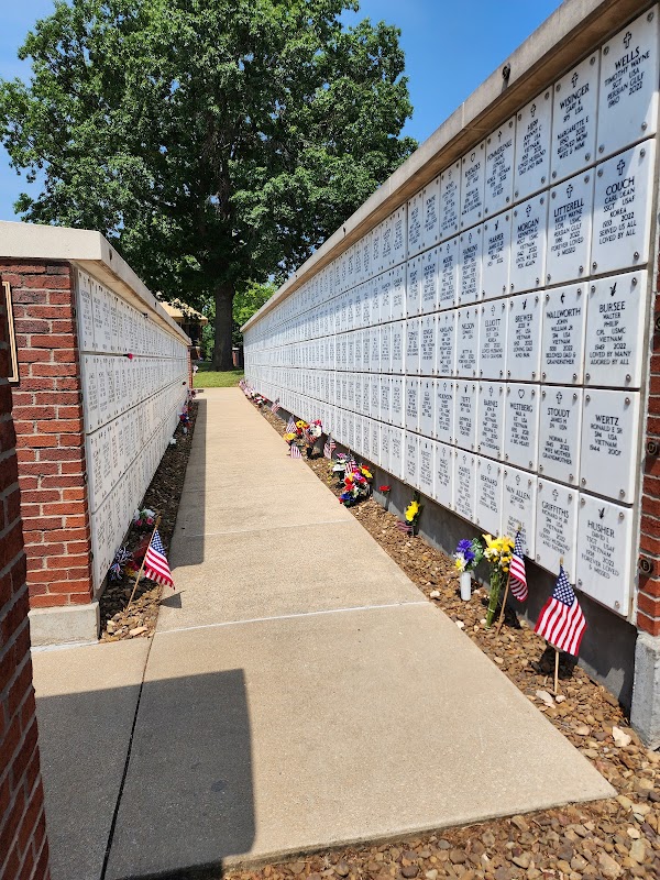 Fayetteville National Cemetery grounds