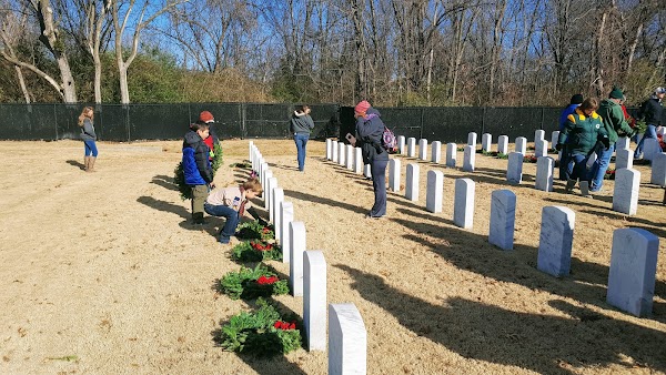 Fayetteville National Cemetery grounds