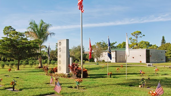 Fernhill Memorial Gardens & Mausoleum grounds